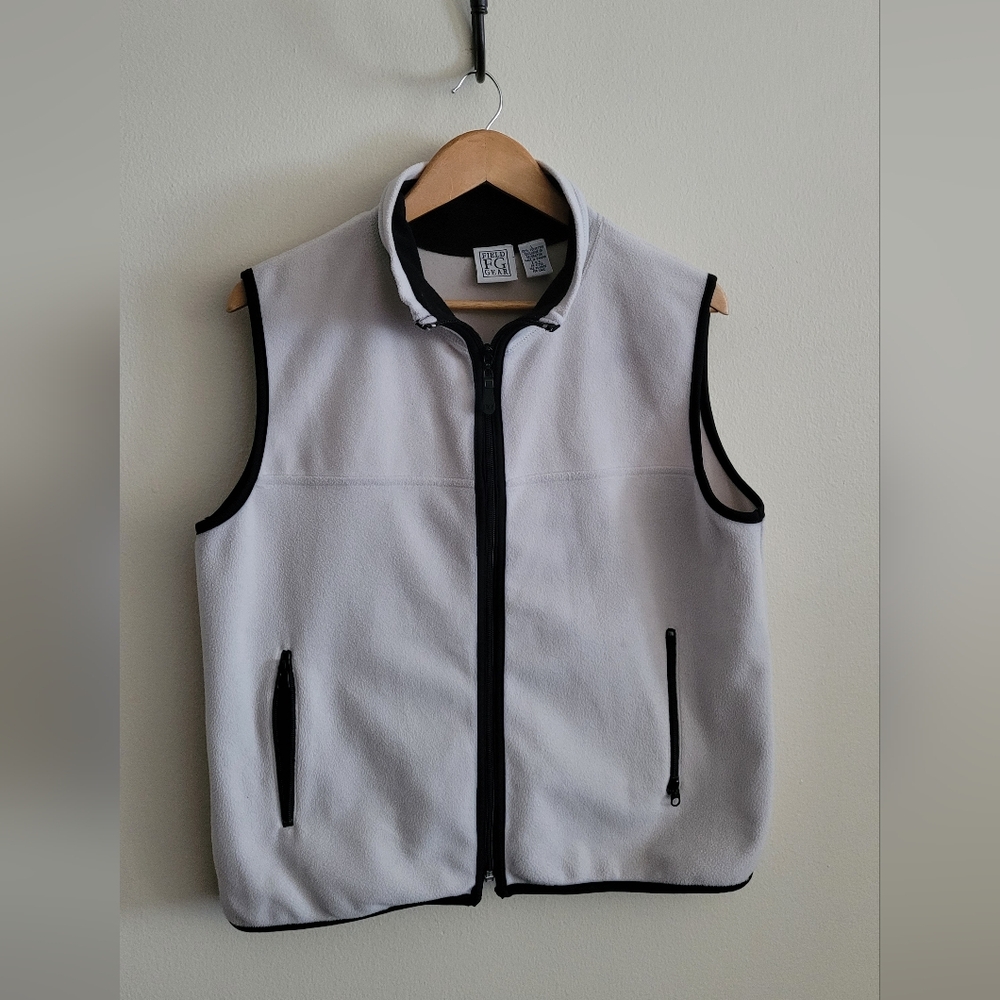 Field Gear Lightweight Fleece Full Zip Vest, Women's L, Smokey Ivory